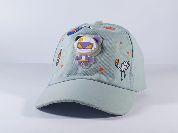 Robot Light Cap for Kids Bright & Futuristic Fun - Image 5